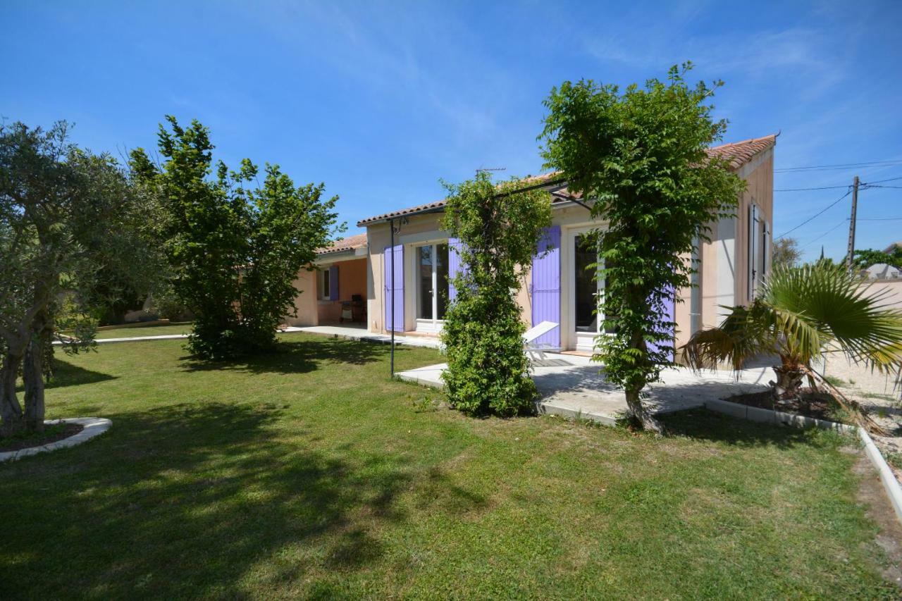 Mas Et Gite De La Picholine LʼIsle-sur-la-Sorgue Exterior foto